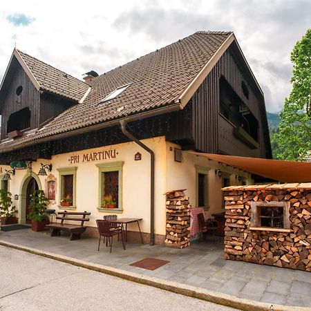 Gostilna Pri Martinu Hotell Kranjska Gora Exteriör bild