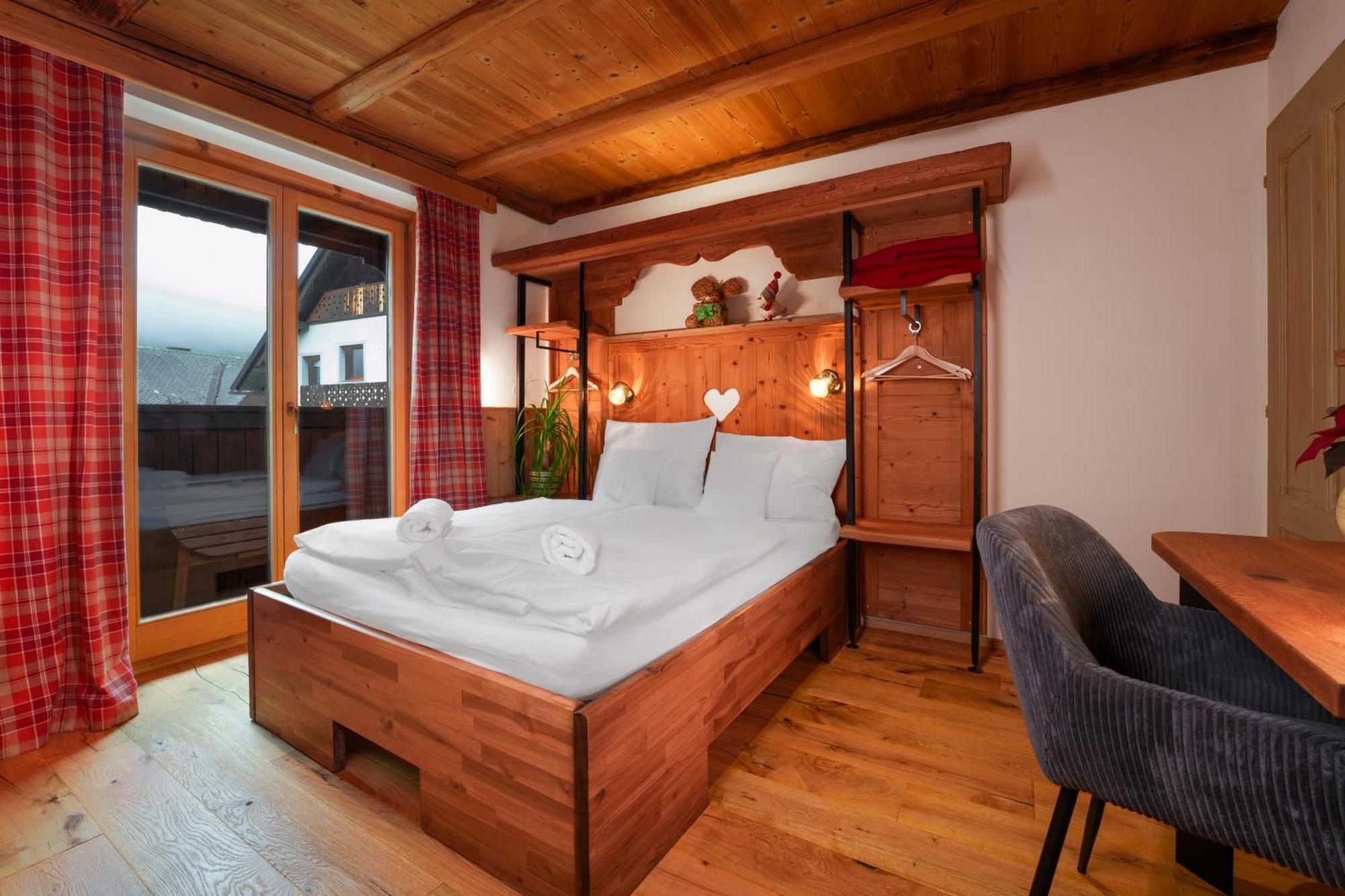 Gostilna Pri Martinu Hotell Kranjska Gora Exteriör bild