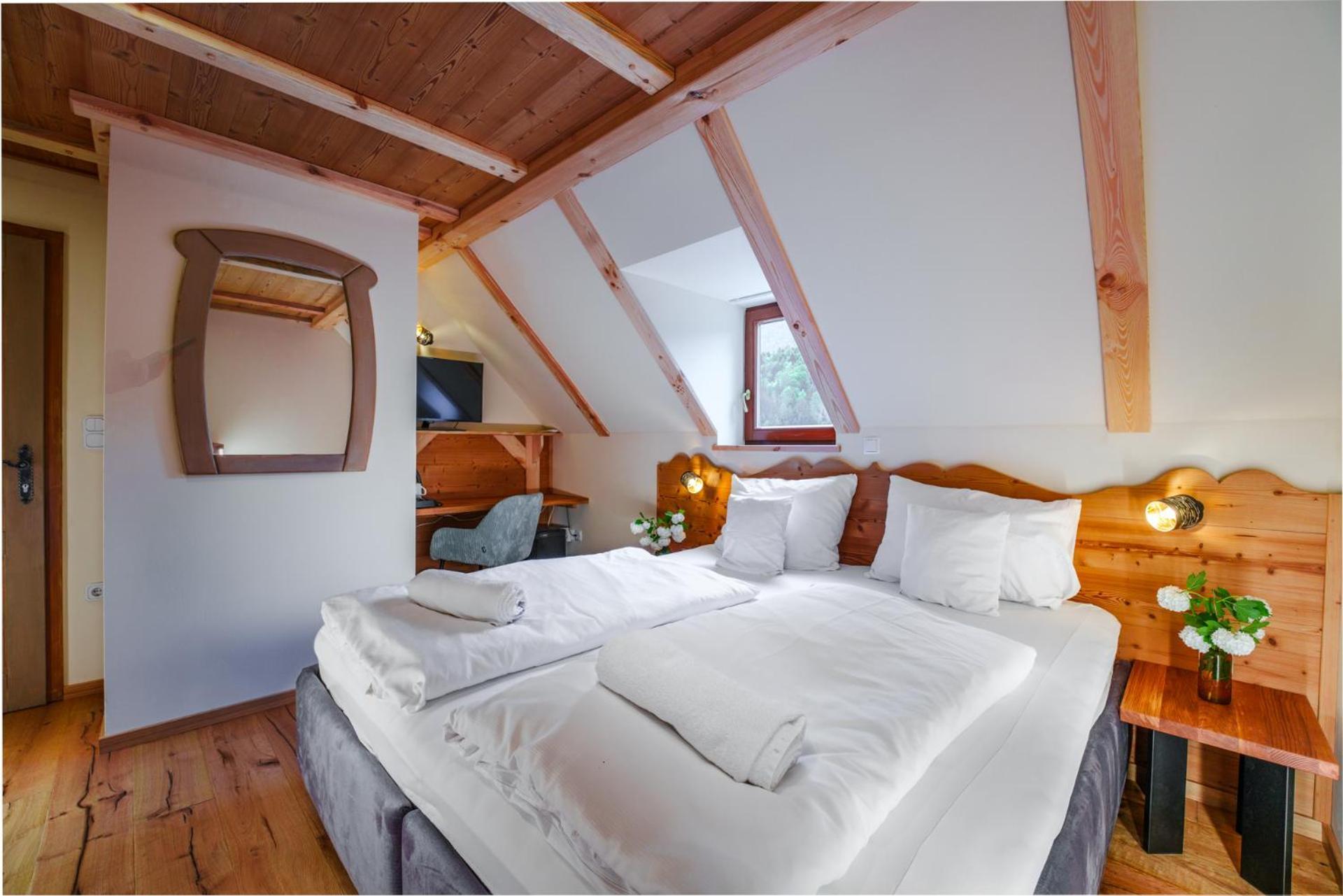 Gostilna Pri Martinu Hotell Kranjska Gora Exteriör bild